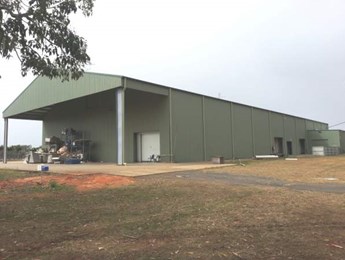 Commercial shed and warehouse cleaning